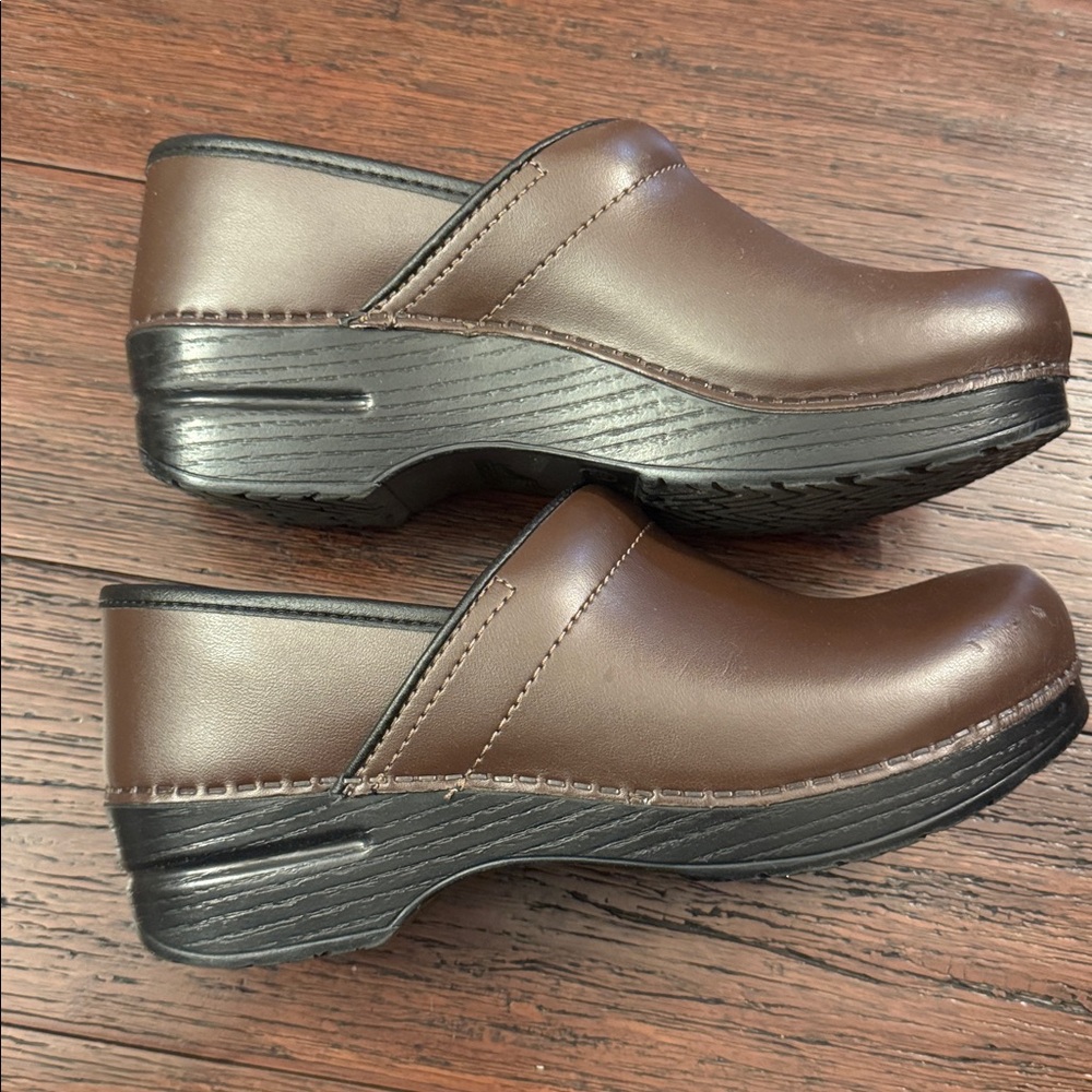 Dansko Professional Clogs - image 7